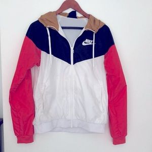 Nike rain windbreaker